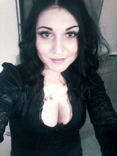 Silifke Escortunun Ahenkle Dansı