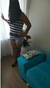 Büyüleyici Tarsus Escort Kızı: Tam Bir Akdeniz Güzeli