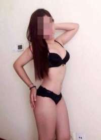Erdemli Escort Bayan: Tutkulu Güzel Ebru
