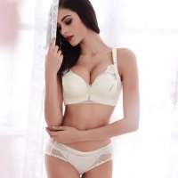 Erdemli Escort Bayan'ın Üstün Hizmetleri Ve Harika Fantezileri