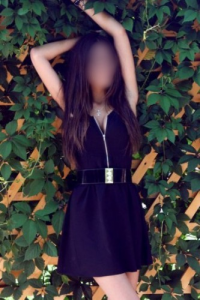 Erdemli'den muhteşem enerjisiyle heyecan katmaya hazır Escort Bayan