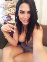 Erdemli'nin Büyüleyici Escort Bayanıyla Benzersiz Bir Deneyim