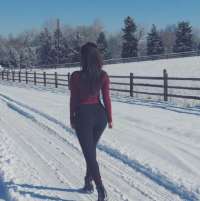 Erdemli'nin Rüya Kızı: Esmer Güzeli Escort Bayan