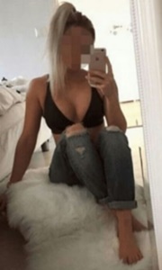 Escort Merkez ve Mezitli Yakınındaki Gizemli Güzellik: Mersin'in Büyüleyici Kahverengi Saçlı, Mavi Gözlü Escort Kızı