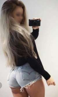 Escort Merkez ve Mezitli Yakınındaki Gizemli Güzellik: Mersin'in Büyüleyici Kahverengi Saçlı, Mavi Gözlü Escort Kızı