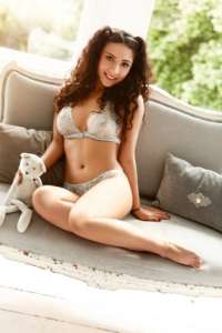 Mersin Escort Merkez'in Rüya Gibi Hatunu