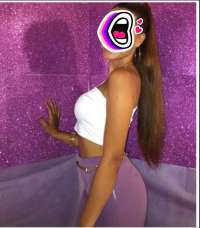 Sizinle Erdemli'de Benzersiz Bir Deneyim Sunan Escort Bayan