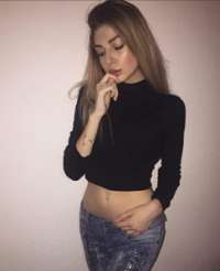 Tarsus Escort Kızı Sizi Bekliyor: Aradığınız Deneyim Burada!
